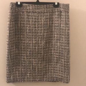 Worn once. Ann Taylor skirt!